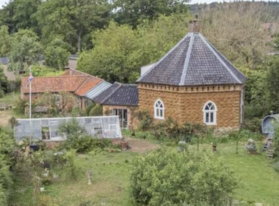 Octagonal house for sale