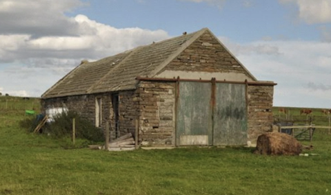 Barn for sale for redevelopment