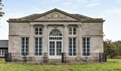 Former orangery for redevelopment