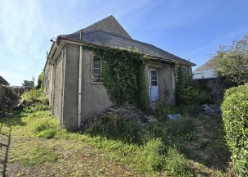 Ruin for sale for redevelopment