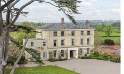 Large Georgian house for sale